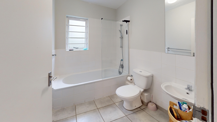 2 Bedroom Property for Sale in Rivergate Western Cape